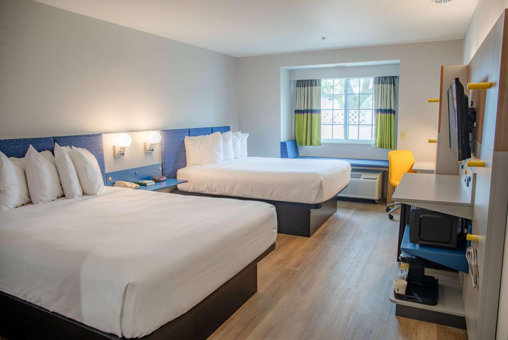 Microtel Inn & Suites By Wyndham Kingsland Naval Base I-95 Exteriér fotografie